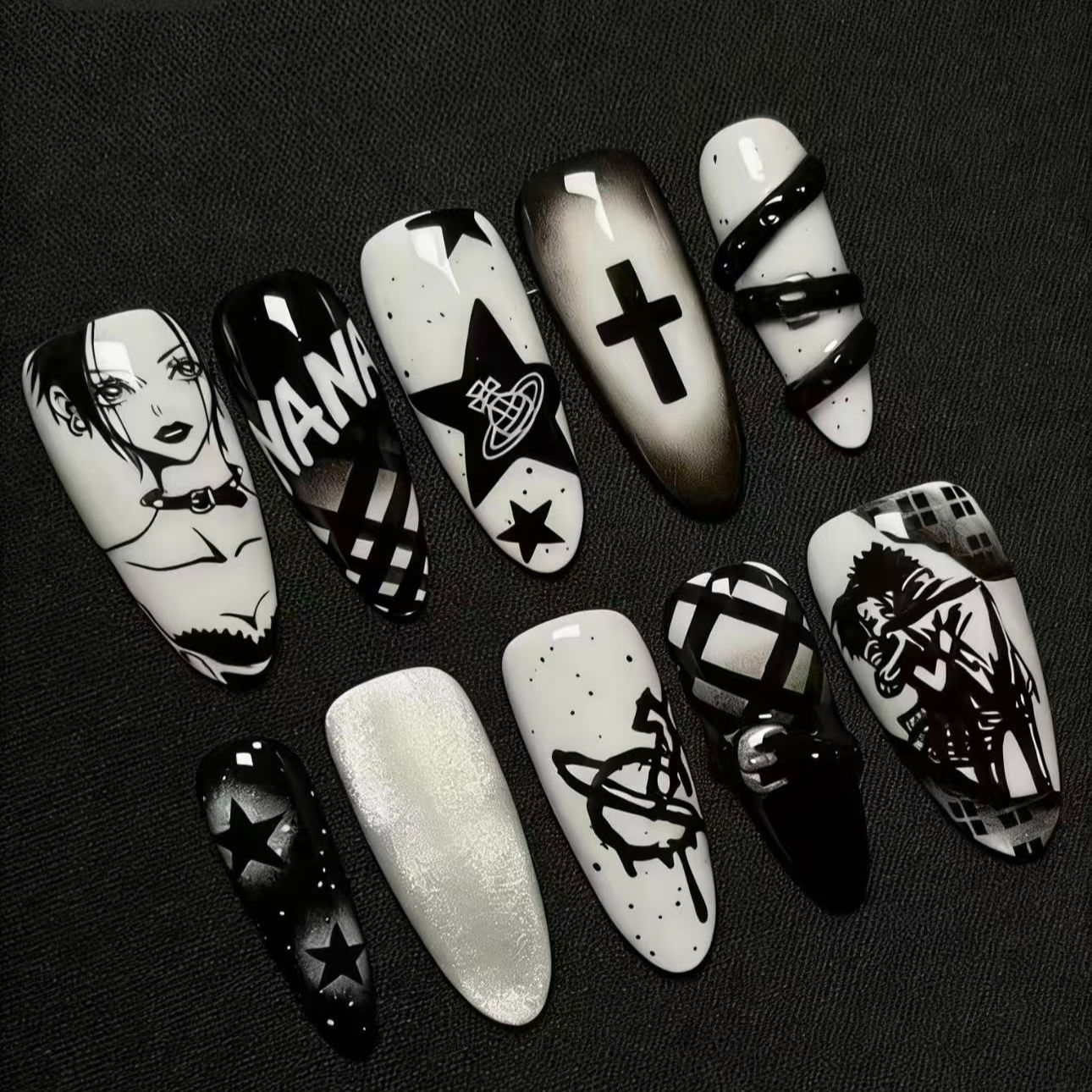 Ongles NANA de style punk, est - Nail Art avis et prix